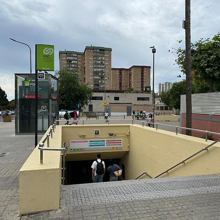 Habitacion Amaya 2 L'Hospitalet de Llobregat Dış mekan fotoğraf