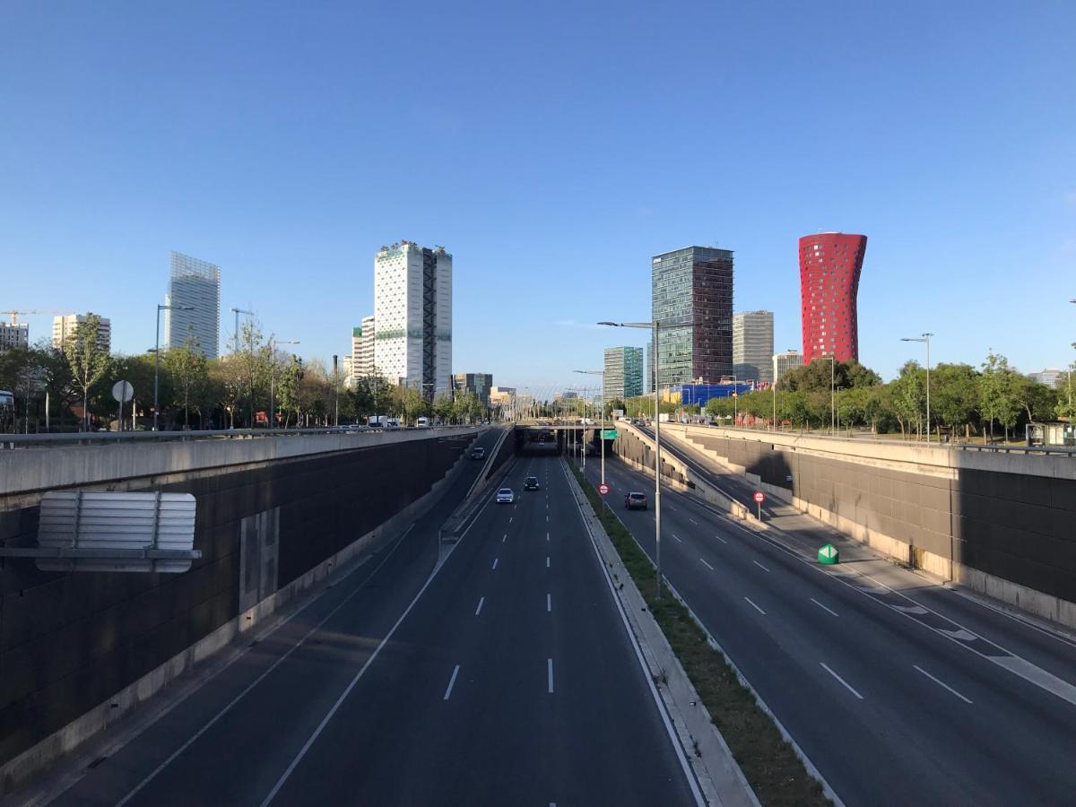 Habitacion Amaya 2 L'Hospitalet de Llobregat Dış mekan fotoğraf